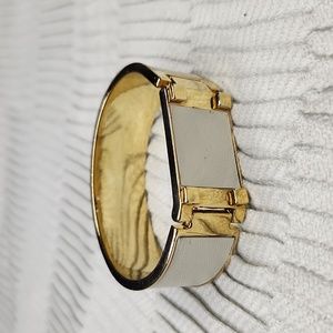 Ann Taylor Chunky White Gold Tone Bracelet